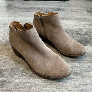 Lucky‎ Brand Barstyn Ankle Bootie Size 7.5